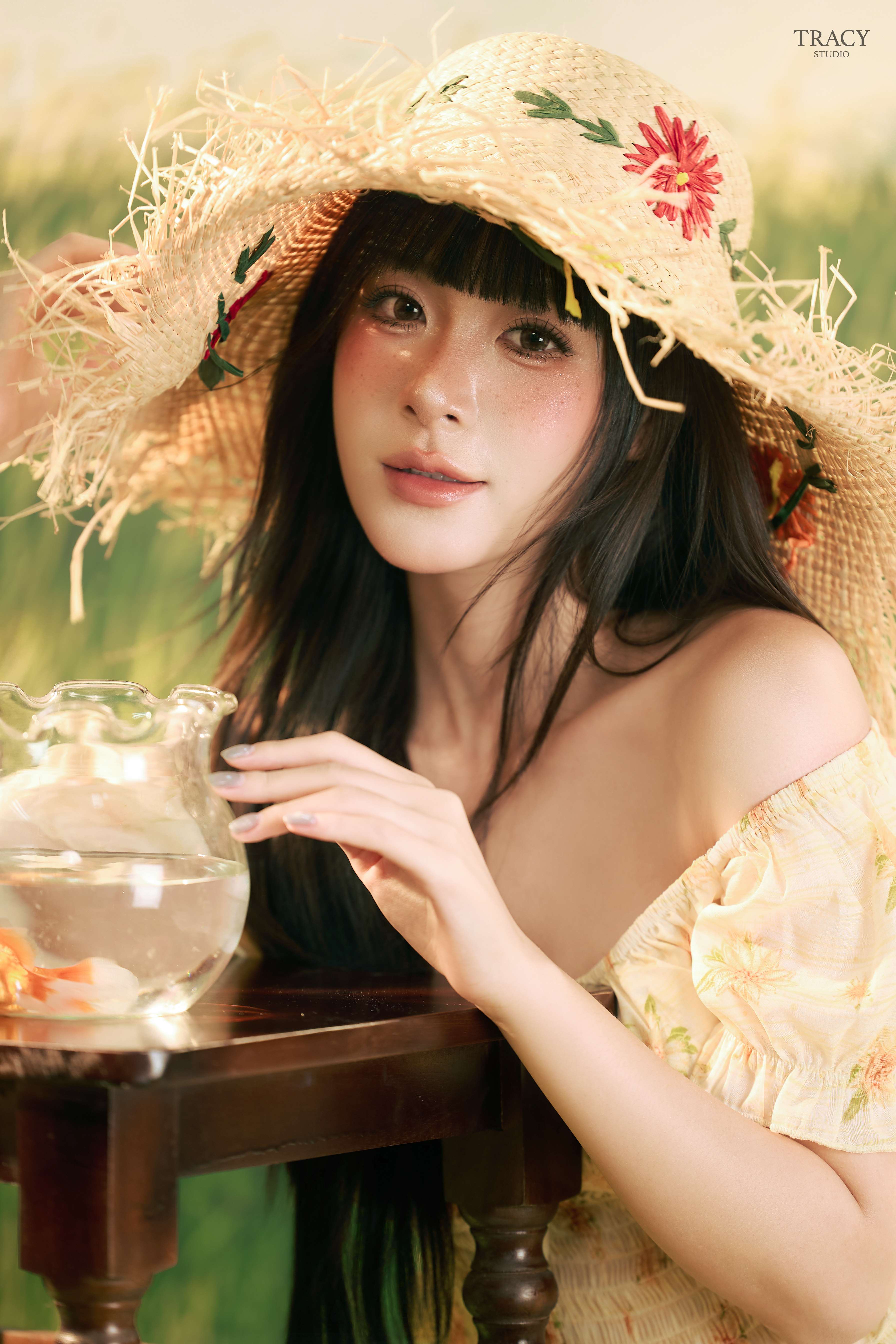 frontend/img/gallery/concept-nang-tho/tracy-studio-chup-dien-vien-trang-emma (2).jpg